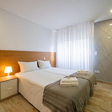 São João da Madeira Central Suites מראה חיצוני תמונה