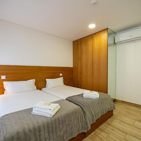 São João da Madeira Central Suites מראה חיצוני תמונה