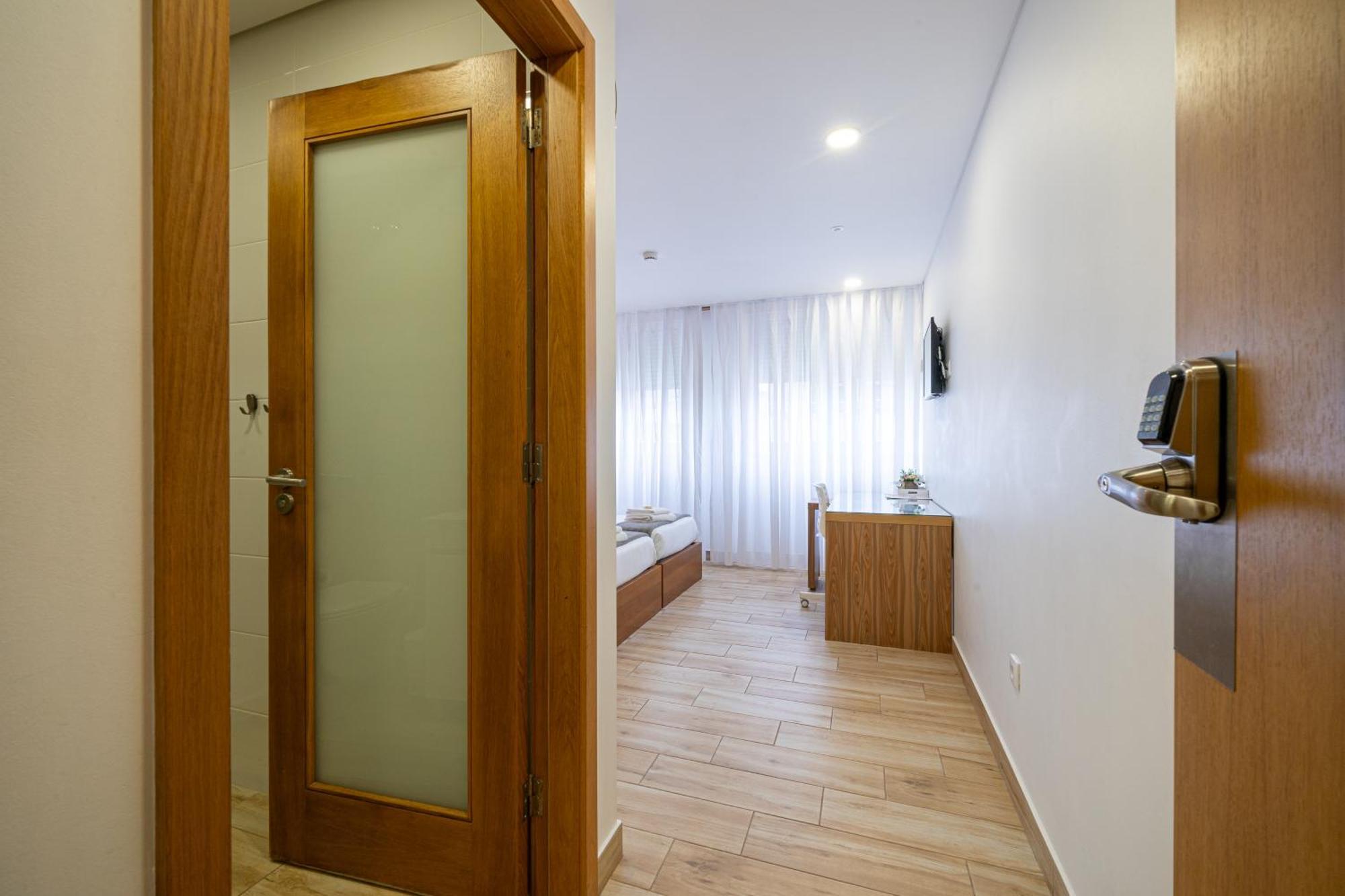 São João da Madeira Central Suites מראה חיצוני תמונה