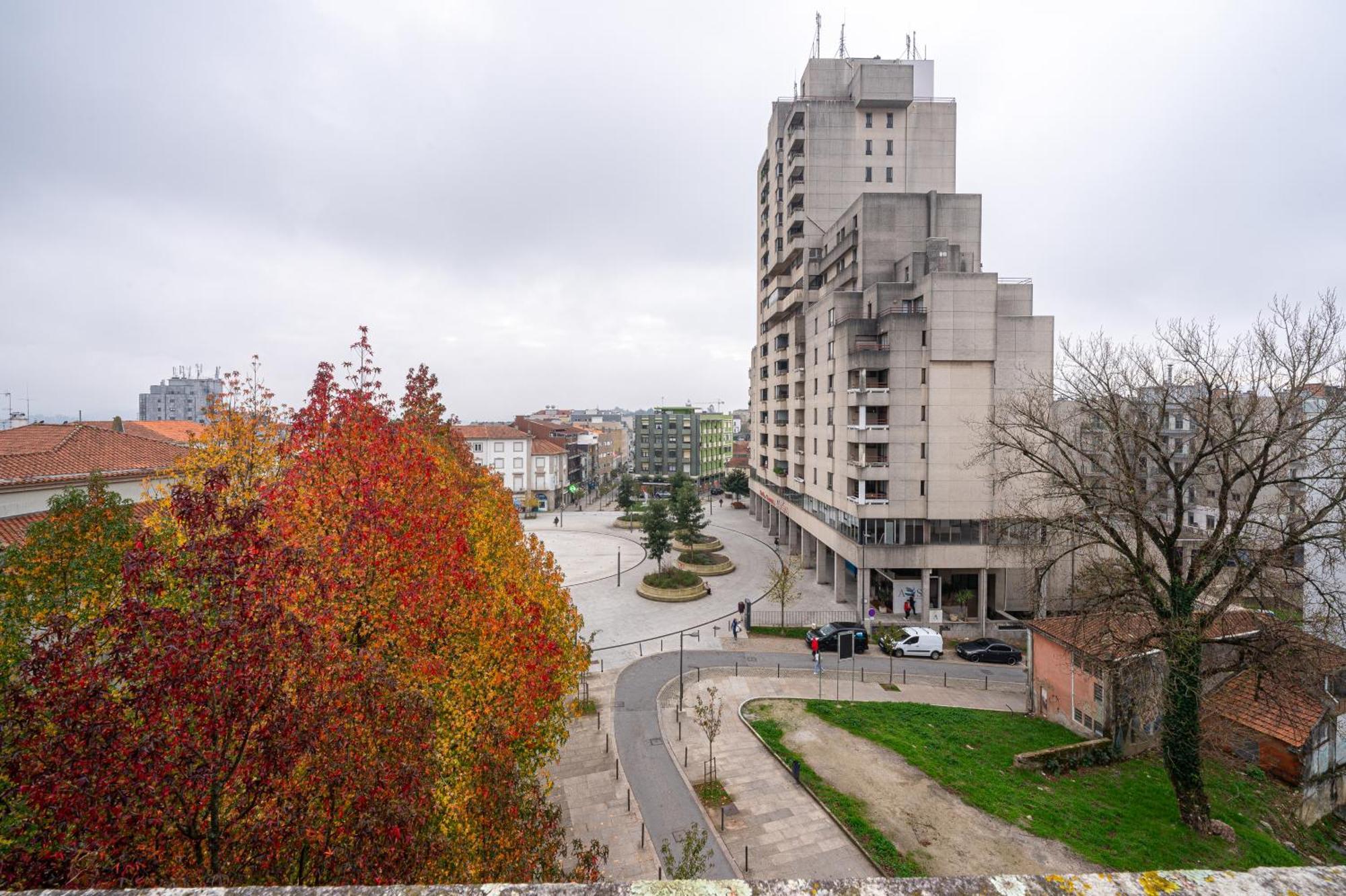 São João da Madeira Central Suites מראה חיצוני תמונה