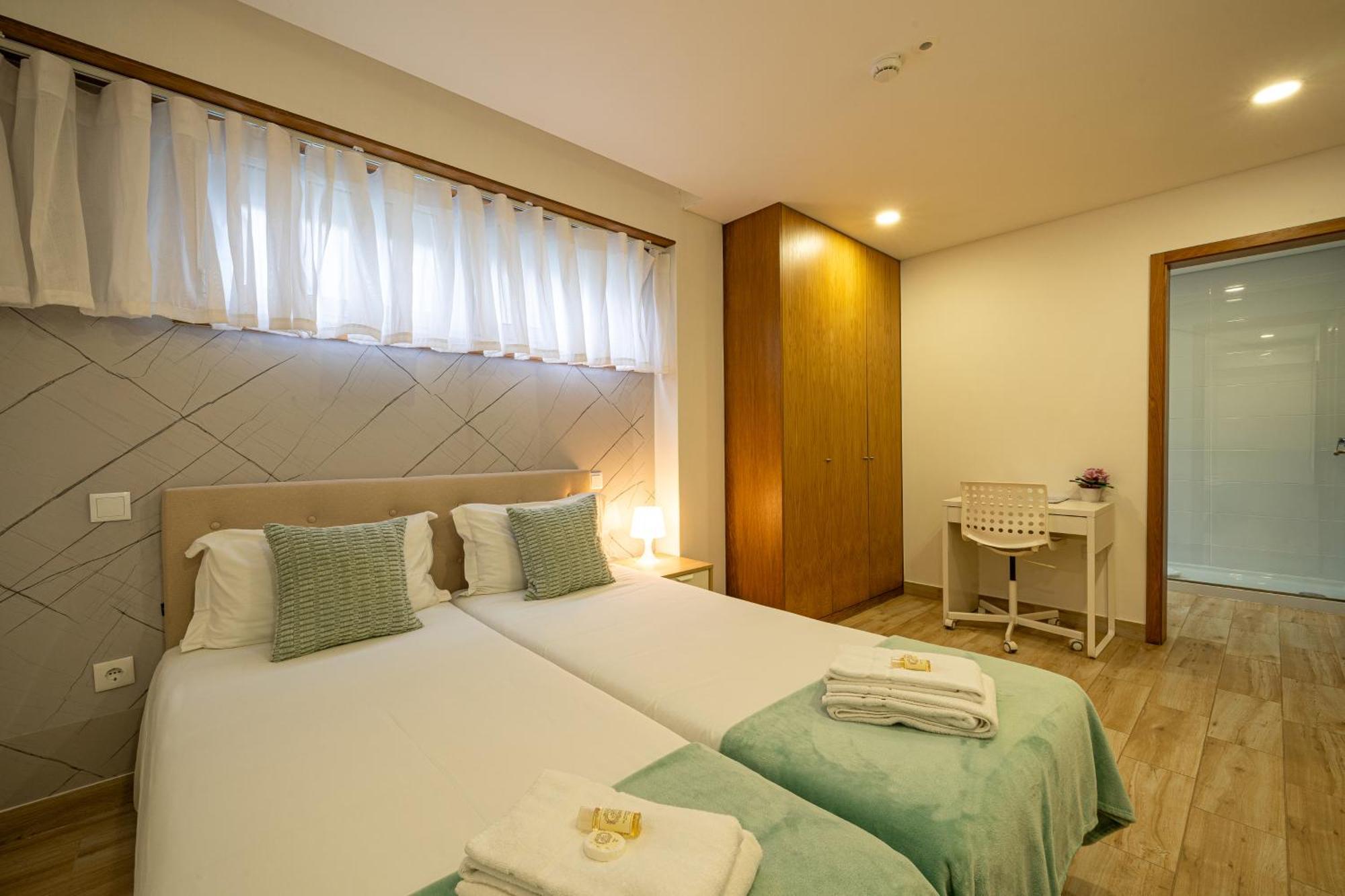 São João da Madeira Central Suites מראה חיצוני תמונה