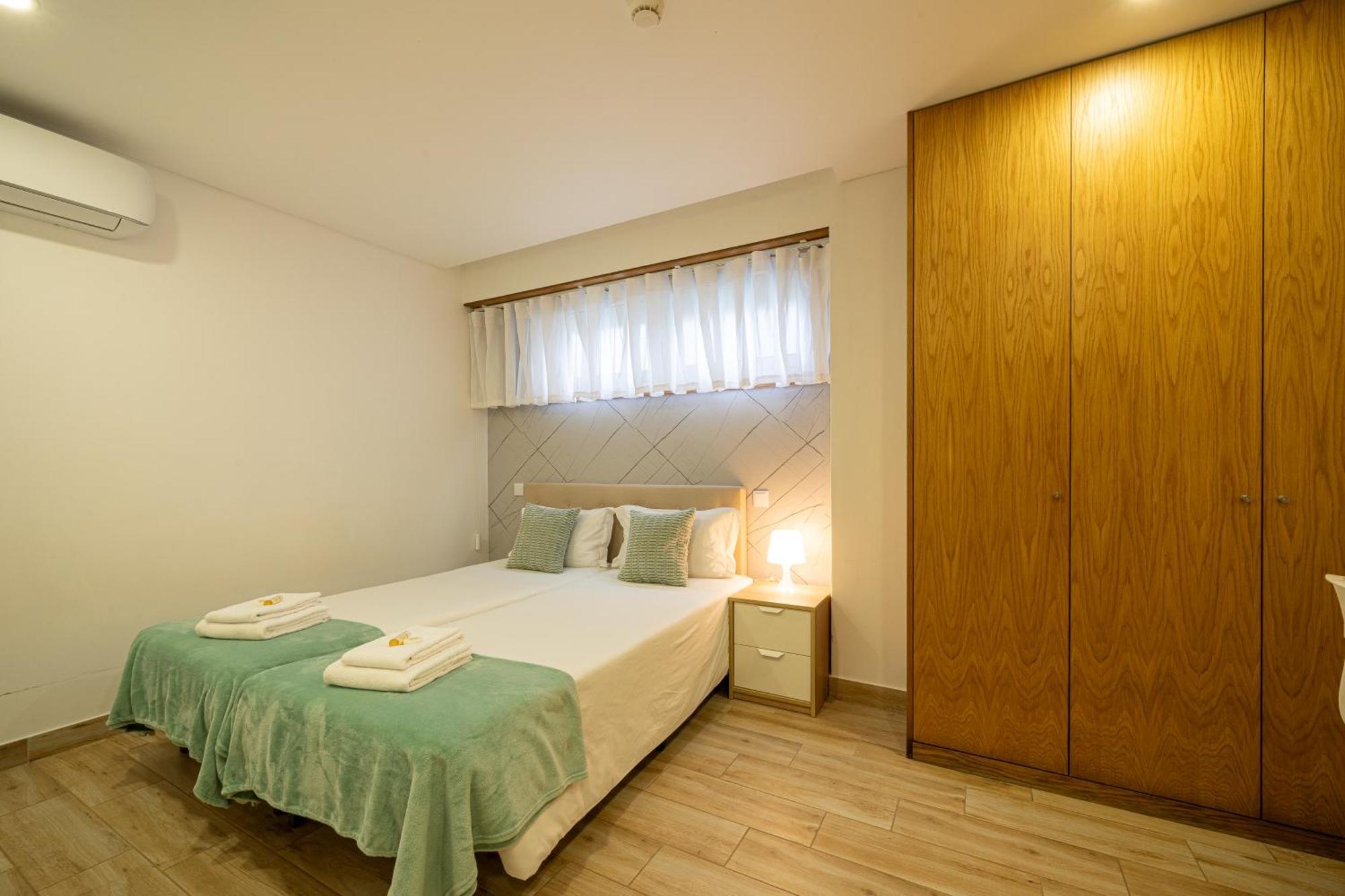 São João da Madeira Central Suites מראה חיצוני תמונה